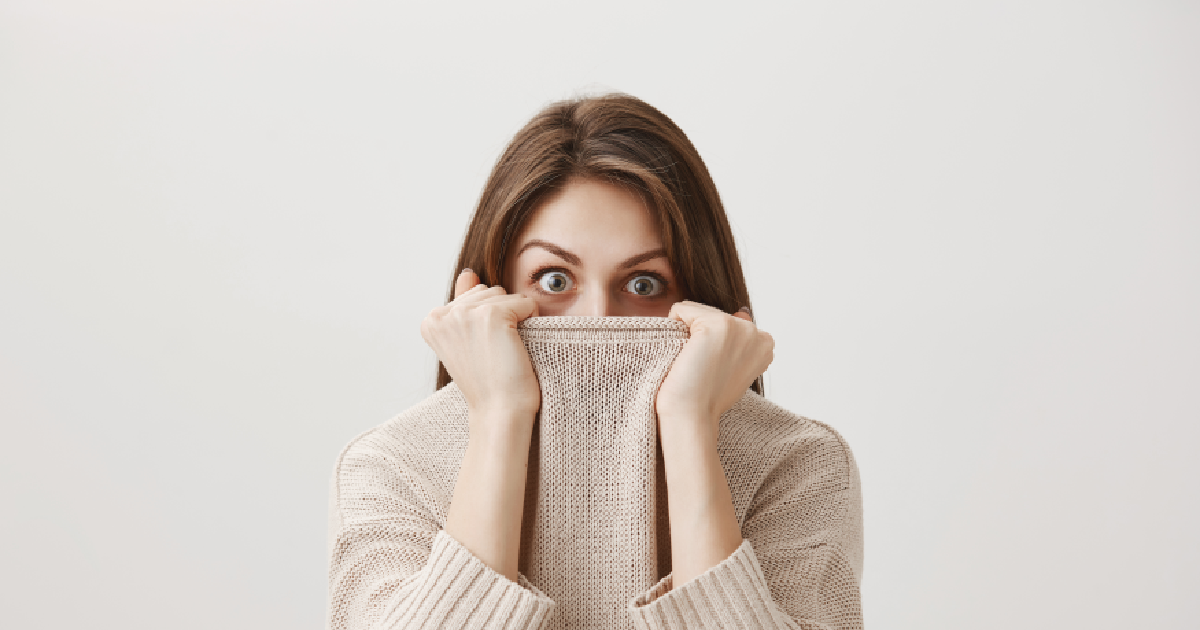 fato de ser julgada, ser exposta, de não se sentir tão boa o bastante, o ter que dar conta de tudo, etc. Evidentemente as categorias que eu já havia apresentado (família, criação de filhos, saúde física e mental…), todas elas guardam um potencial risco de vergonha e que precisamos inicialmente entender.